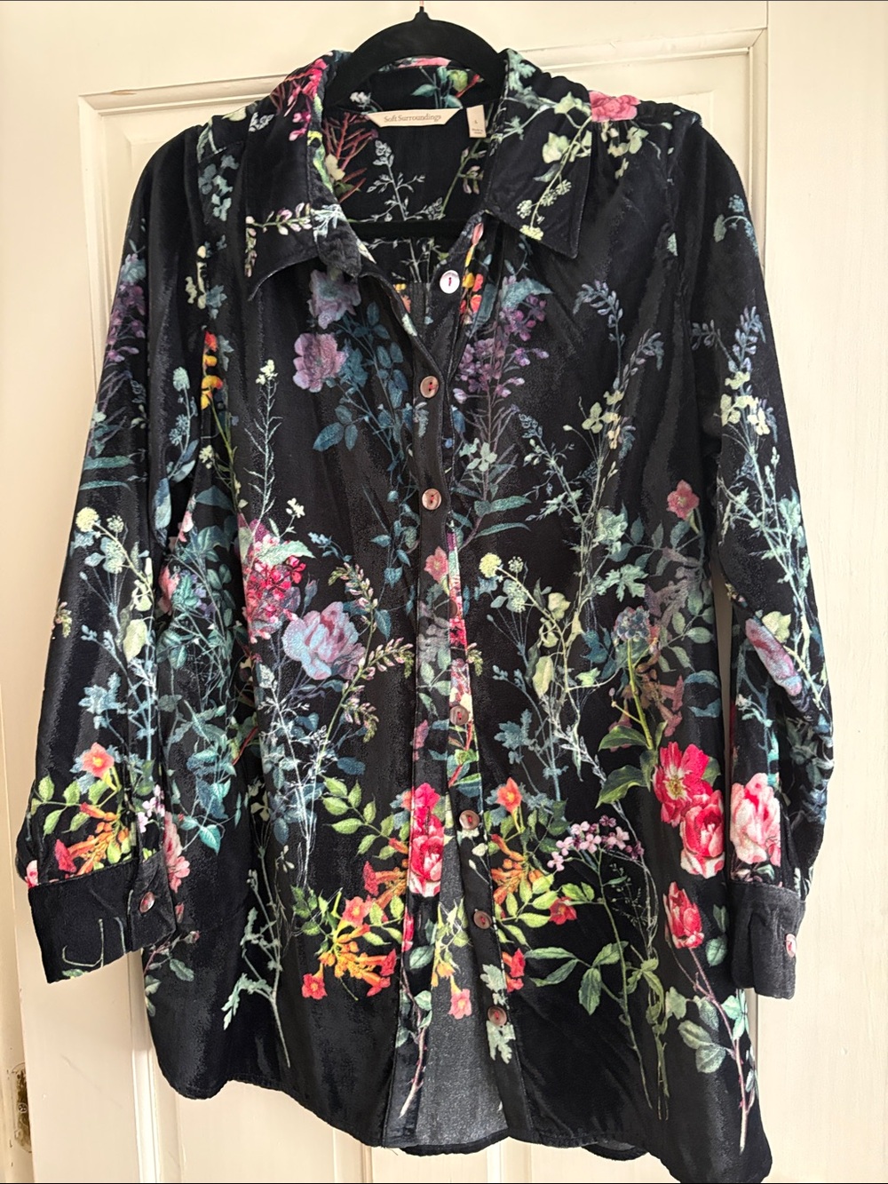 Soft Surroundings Black Floral Button-Front Blazer